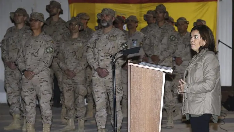 La vicepresidenta del Gobierno español, Soraya Sáenz de Santamaría, durante el actospedida de las tropas de de