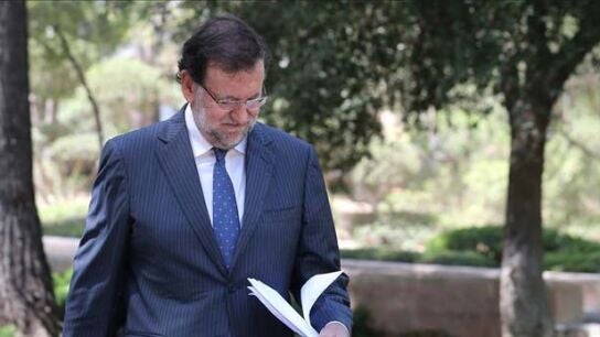 Mariano Rajoy caminando