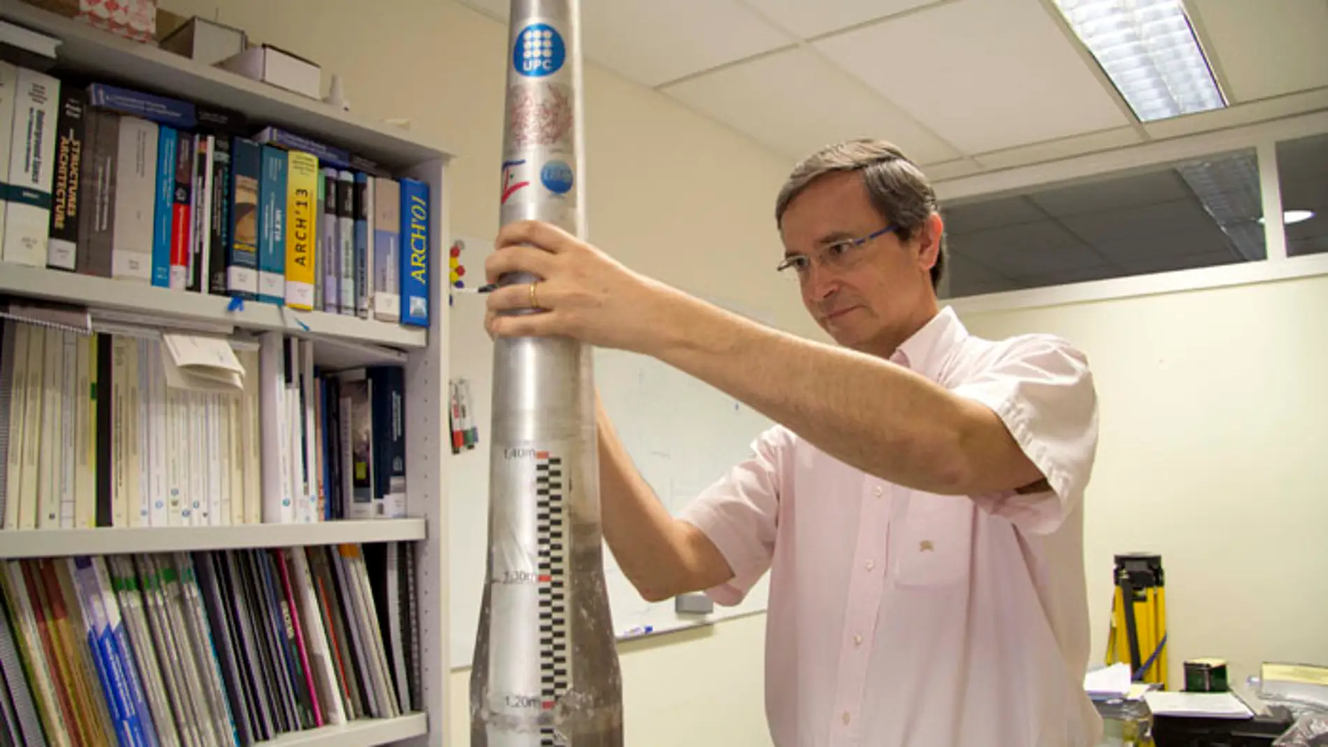 El investigador, Climent Molins, del Dep