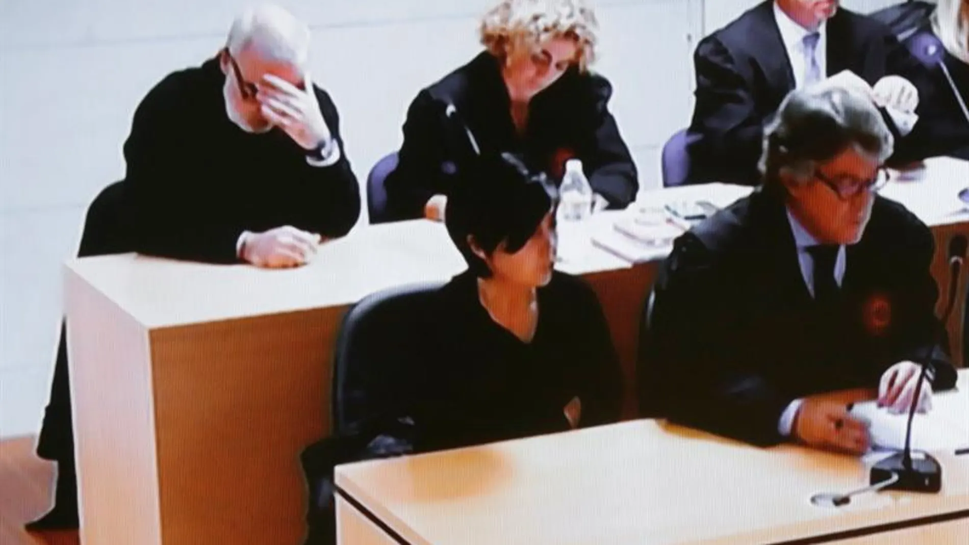 Rosario Porto y Alfonso Basterra, durante la lectura del veredicto