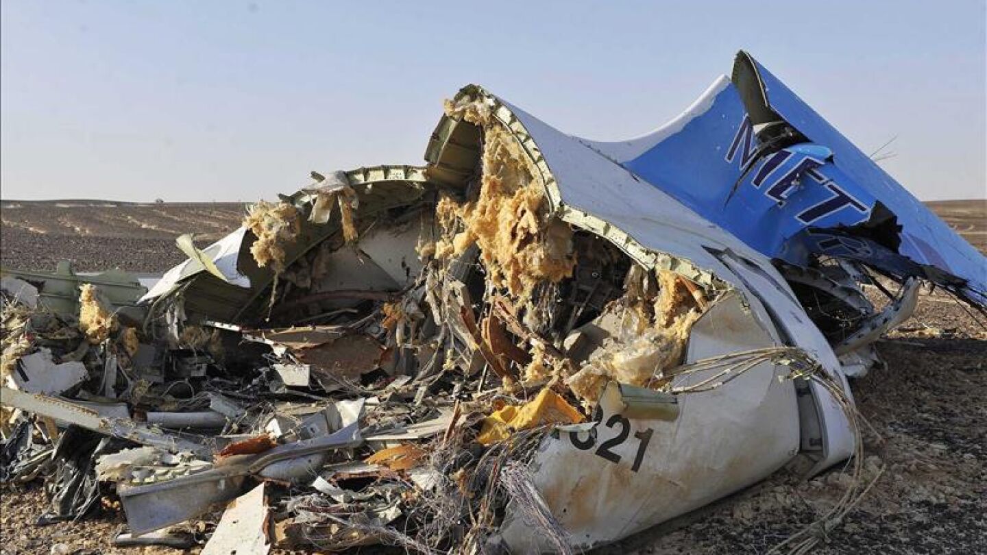 Restos del avi&oacute;n siniestrado en Egipto