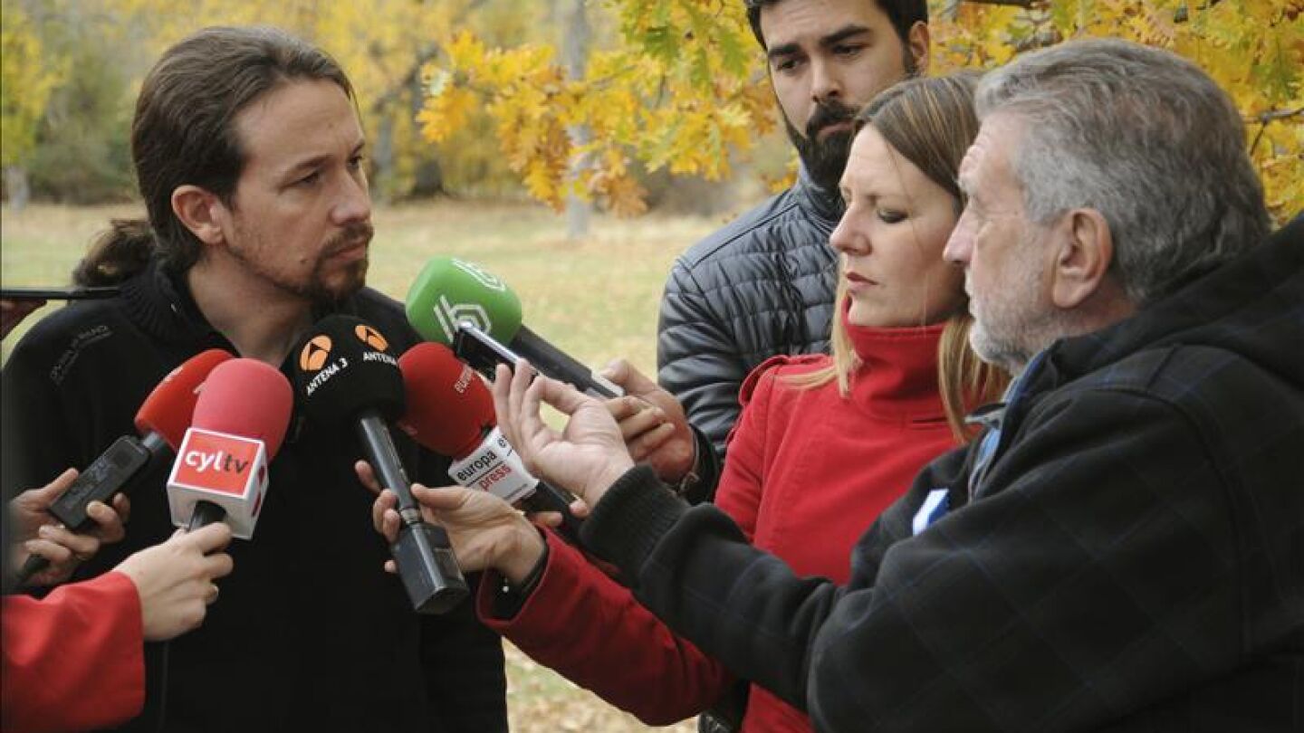 Pablo Iglesias contesta a los periodistas