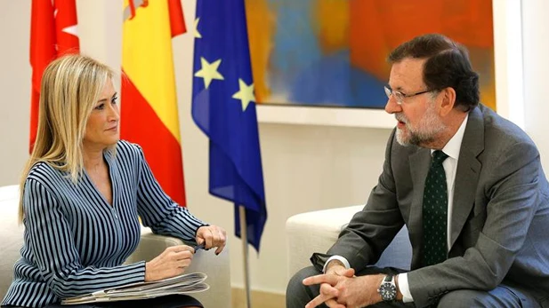 Cristina Cifuentes junto a Mariano Rajoy