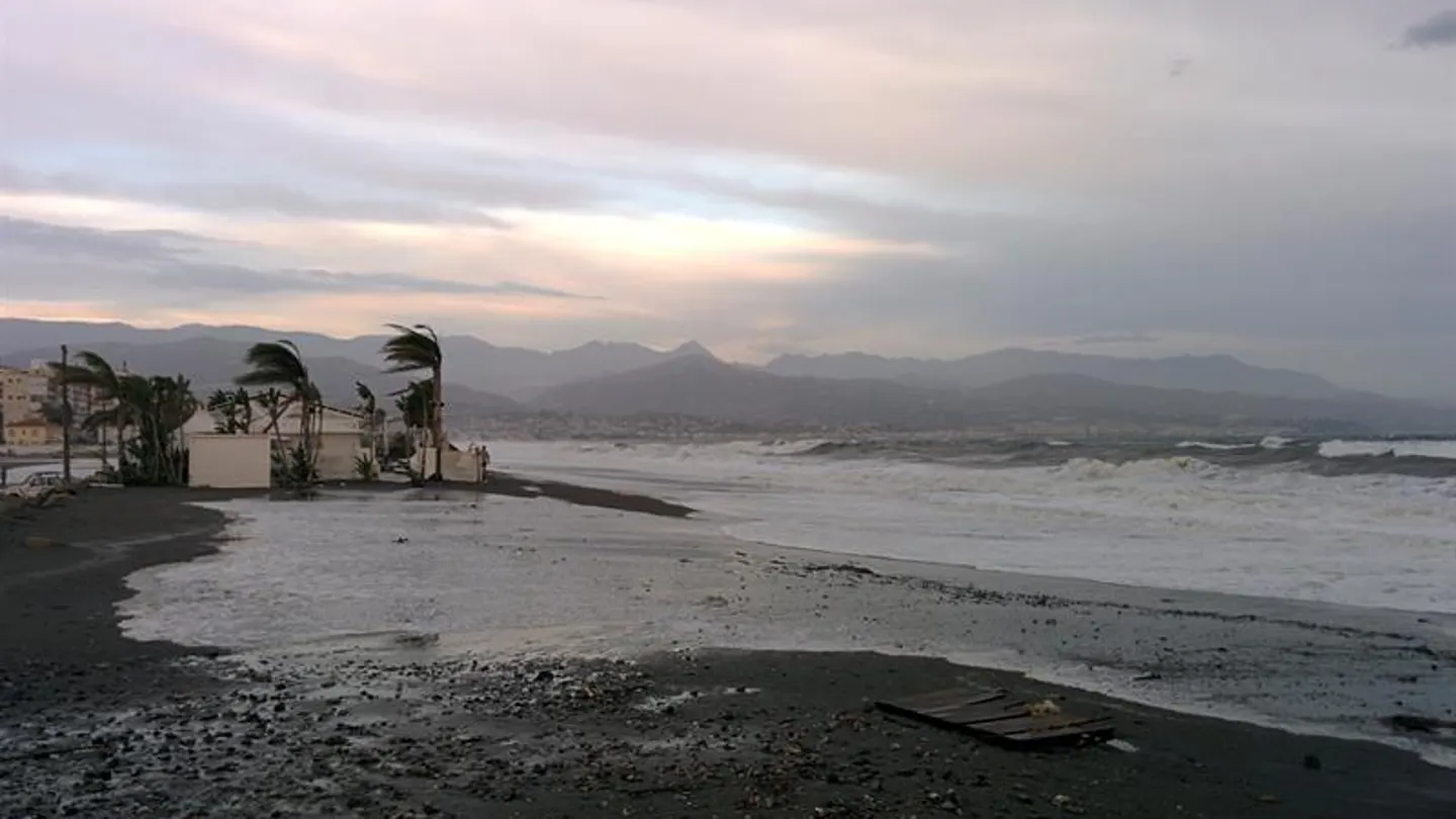 Una playa tras la gota fría Una playa tras la gota fría