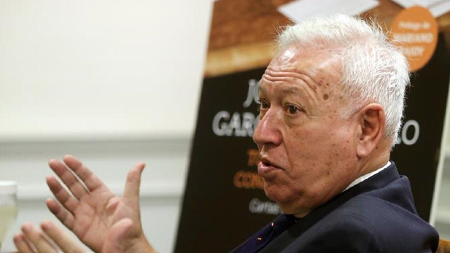Garc&iacute;a Margallo en la presentaci&oacute;n de su libro