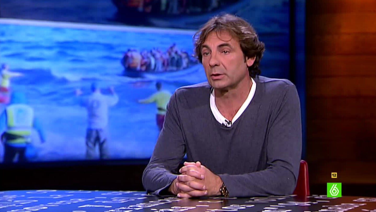 &Oacute;scar Camps visita El Intermedio para repasar su labor en Grecia