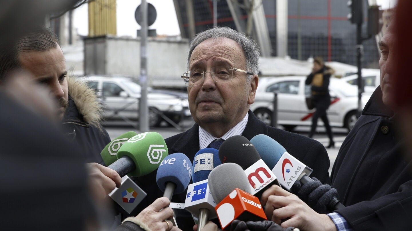 La Fiscal&iacute;a se querella contra el secretario general de Manos Limpias por apropiaci&oacute;n indebida