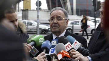 La Fiscalía se querella contra el secretario general de Manos Limpias por apropiación indebida