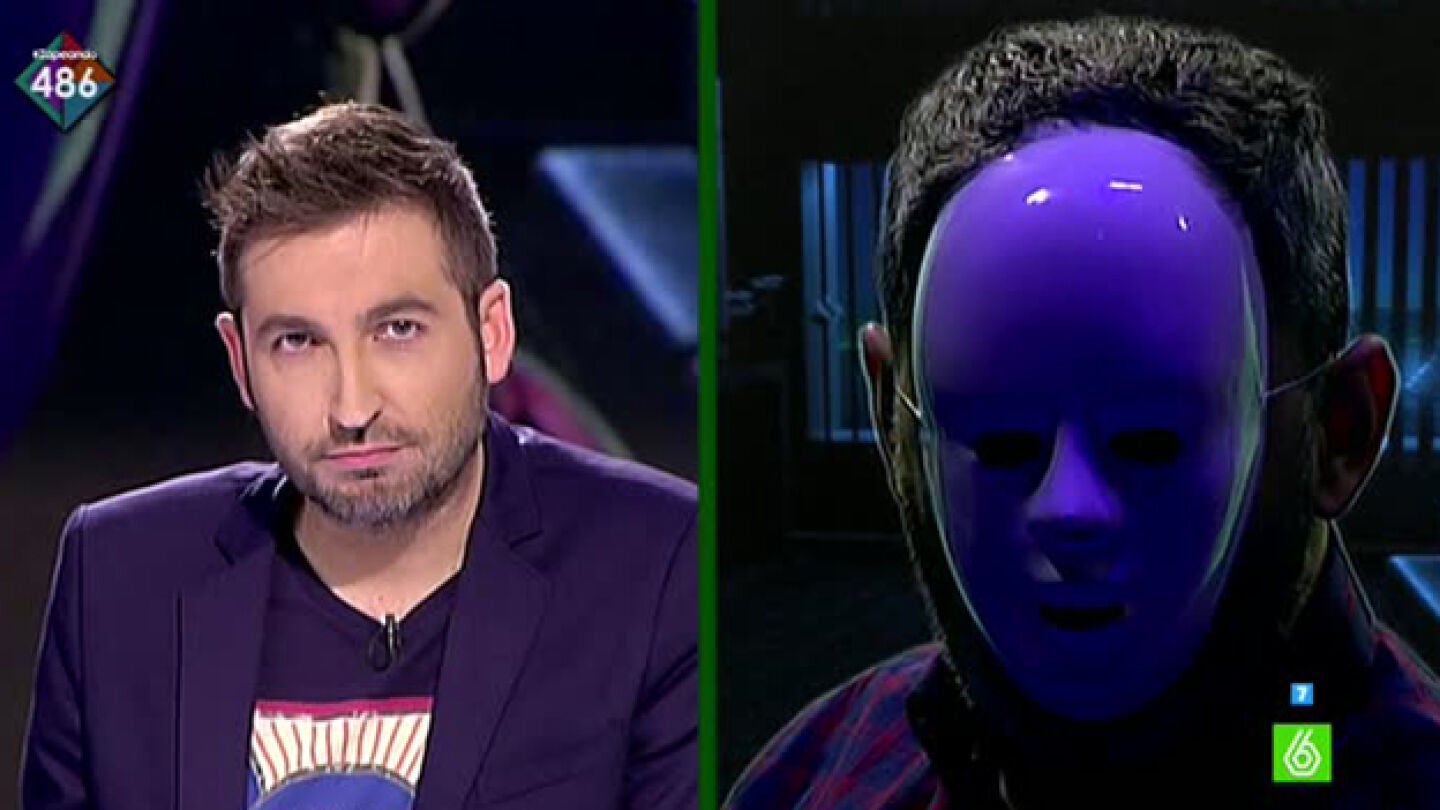 Frank Blanco entrevista al an&oacute;nimo enmascarado