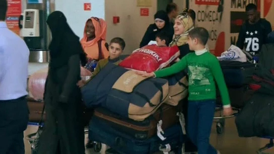 Llegan refugiados a España Llegan refugiados a España