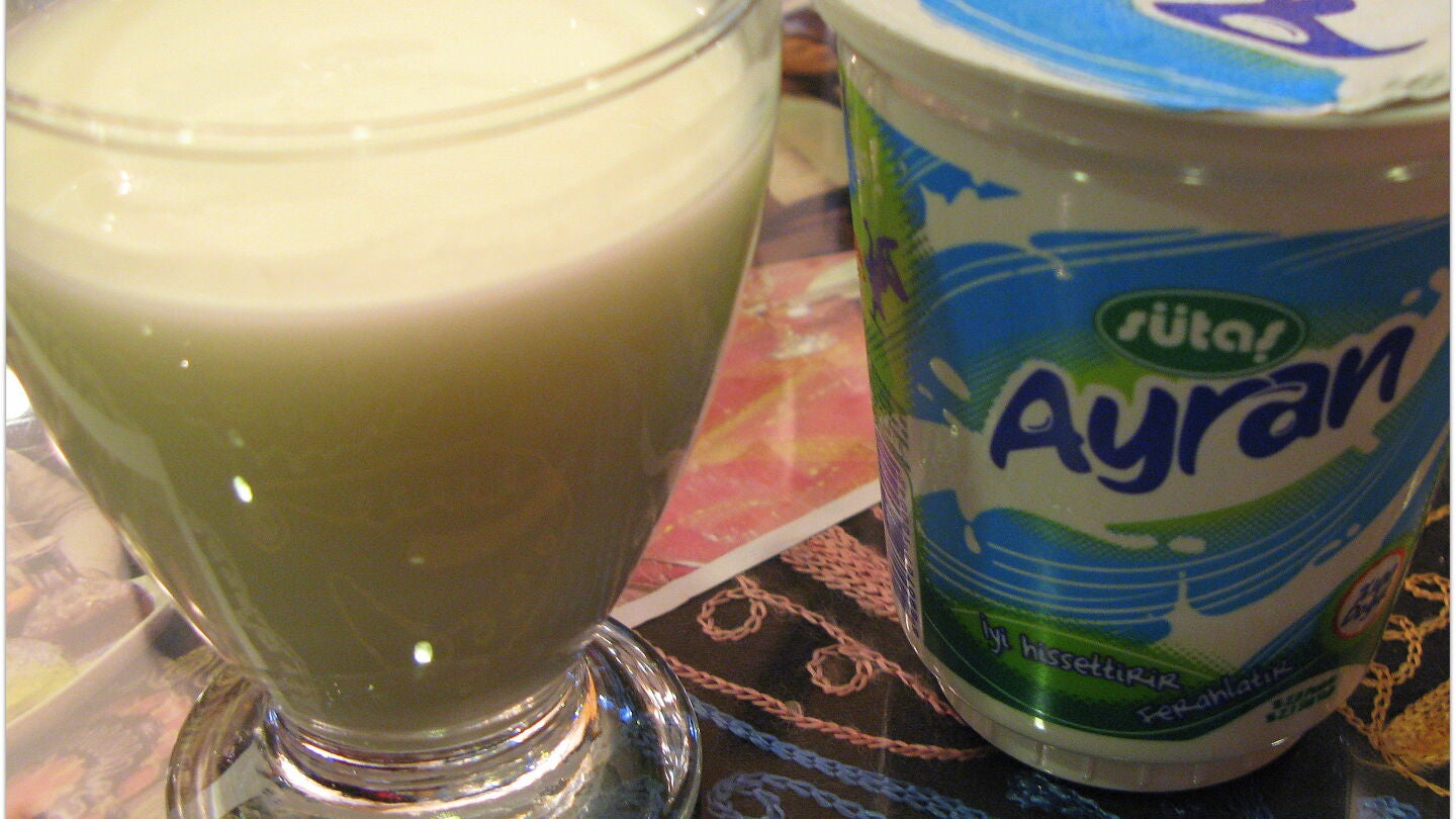 Popular yogur turco, ayran