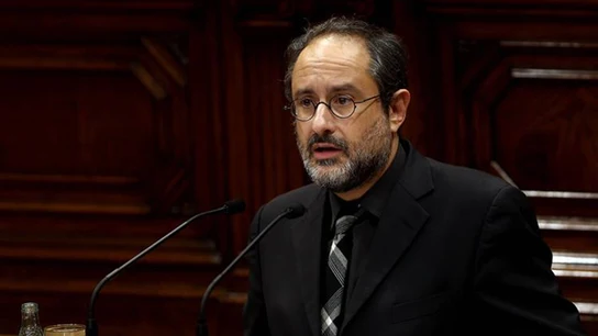 Antonio Baños en el Parlament Antonio Baños en el Parlament