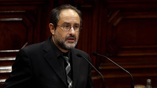 Antonio Baños en el Parlament Antonio Baños en el Parlament