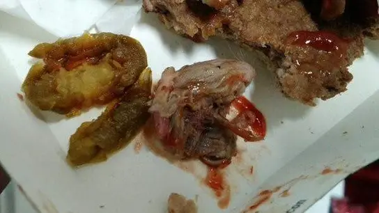 Cabeza de rata encontrada en un Mcdonal's de México Cabeza de rata encontrada en un Mcdonal's de México