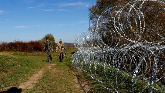 Valla entre Eslovenia y Croacia