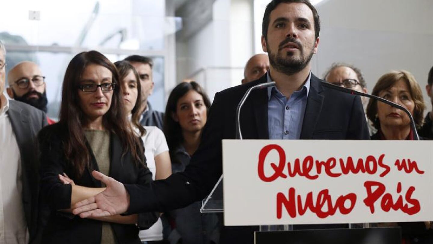 Alberto Garz&oacute;n, durante un acto de partido