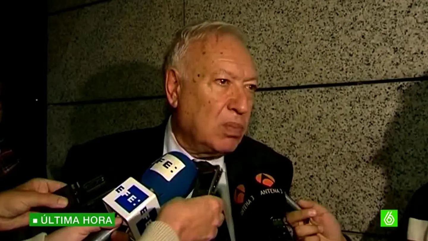 García Margallo habla con los medios García Margallo habla con los medios
