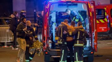 Servicios de emergencias en los atentados de París