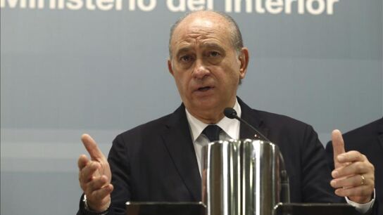 Jorge Fern&aacute;ndez D&iacute;az, ministro del Interior