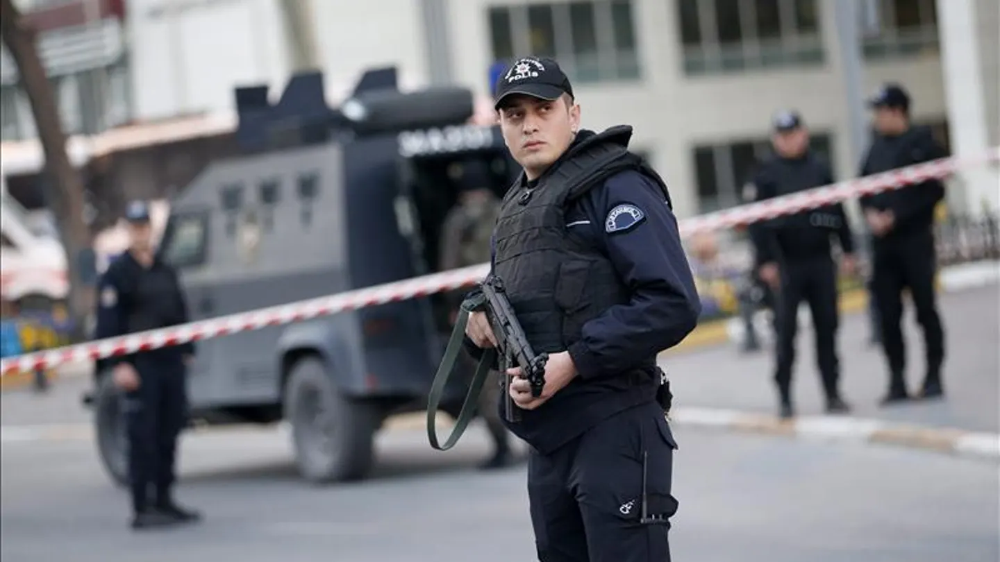 Miembros de la policía en Turquía Miembros de la policía en Turquía