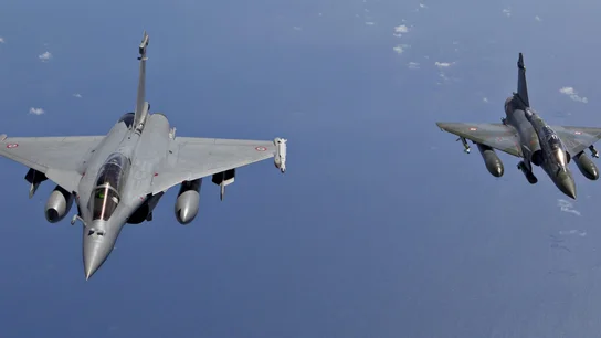 Cazas franceses se dirigen hacia Siria Cazas franceses se dirigen hacia Siria