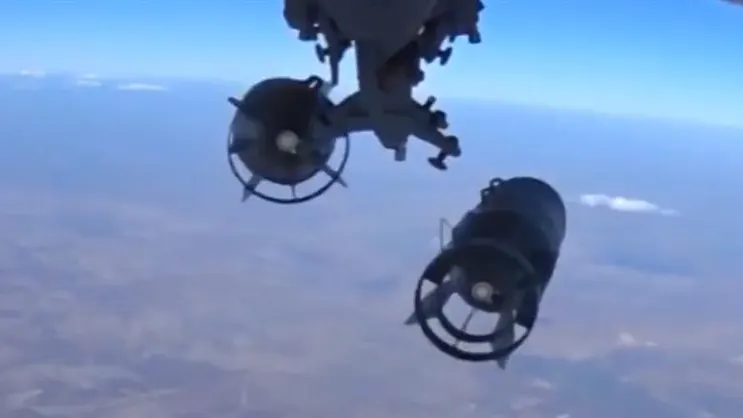 Un bombardeo ruso contra posiciones del Estado Islámico en Siria Un bombardeo ruso contra posiciones del Estado Islámico en Siria