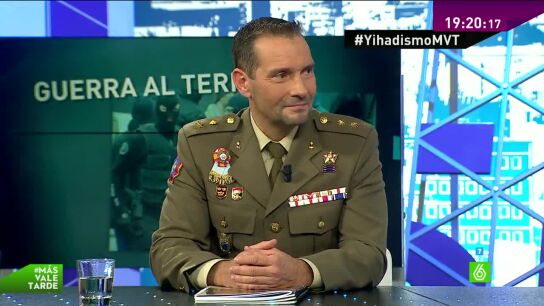 Manuel Gonz&aacute;lez, teniente coronel