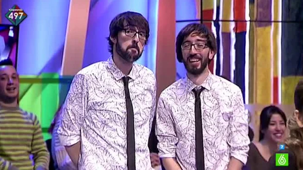 Quique Peinado, junto a su doble Quique Peinado, junto a su doble