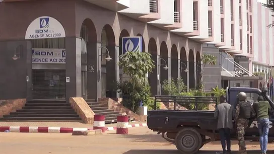 Dispositivo en torno al hotel atacado en Mali Dispositivo en torno al hotel atacado en Mali