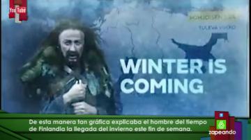 Un 'hombre del tiempo' finlandés anuncia la llegada del frío caracterizado como un salvaje de Juego de Tronos