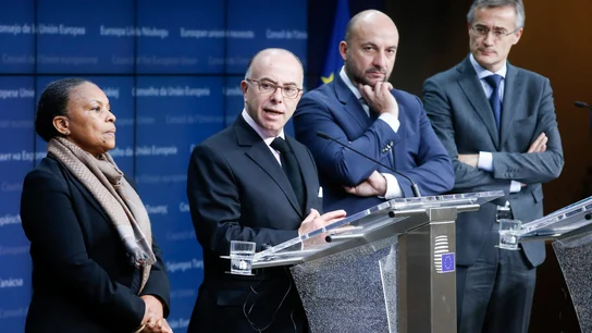 La ministra francesa de Justicia, Christiane Taubira; el ministro de Interior galo, Bernard Cazeneuve; el viceprimer ministro de Luxemburgo, Etienne Schneider, y el ministro de Justicia luxemburgués, Felix Braz La ministra francesa de Justicia, Christiane Taubira; el ministro de Interior galo, Bernard Cazeneuve; el viceprimer ministro de Luxemburgo, Etienne Schneider, y el ministro de Justicia luxemburgués, Felix Braz