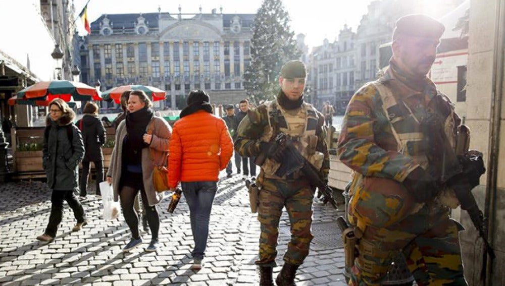 Miembros del Ejército en Bruselas