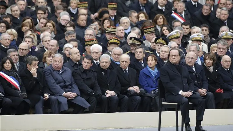 François Hollande, ante los invitados en el homenaje a las víctimas de París