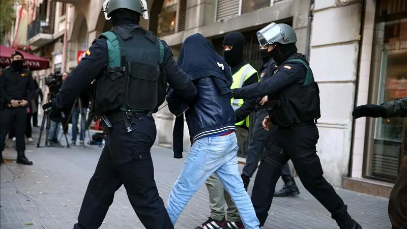 Un detenido por la Guardia Civil, implicado en una red de Daesh