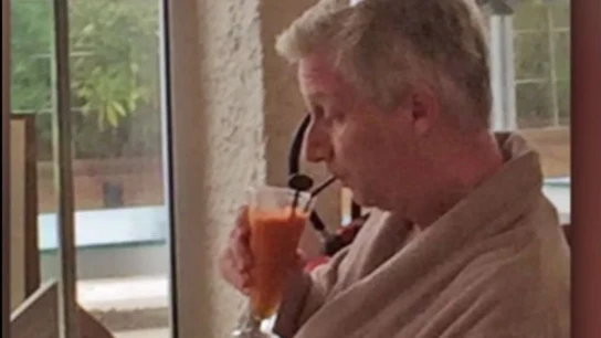El rey Felipe de Bélgica en un balneario El rey Felipe de Bélgica en un balneario
