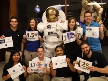 Los becarios de la NASA Los becarios de la NASA