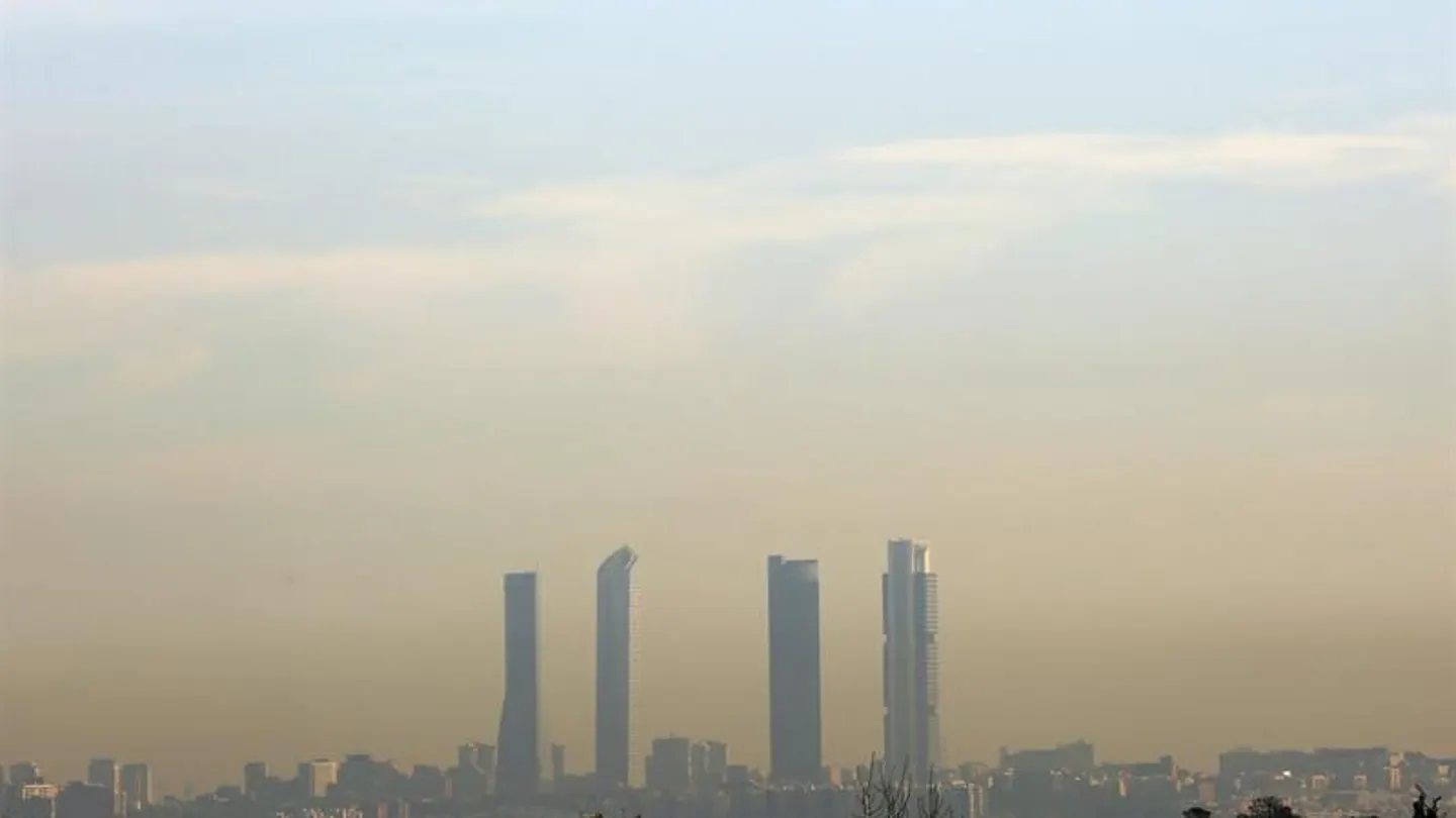 Altos niveles de contaminación en Madrid Altos niveles de contaminación en Madrid