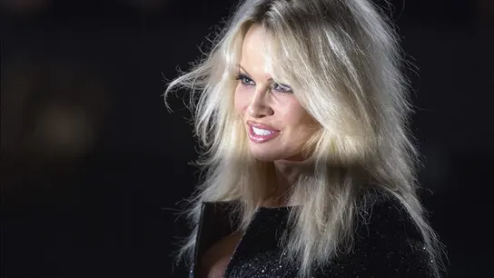 La actriz y modelo Pamela Anderson La actriz y modelo Pamela Anderson