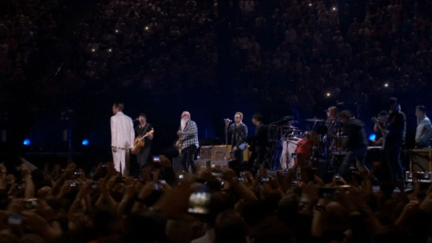 Concierto de U2 en Par&iacute;s