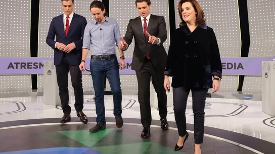 Los candidatos y la vicepresidenta, en el debate de Atresmedia Los candidatos y la vicepresidenta, en el debate de Atresmedia