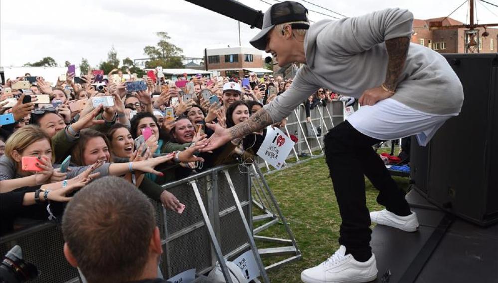 El cantante canadiense Justin Bieber durante un concierto en Cockatoo Island, en Sídney