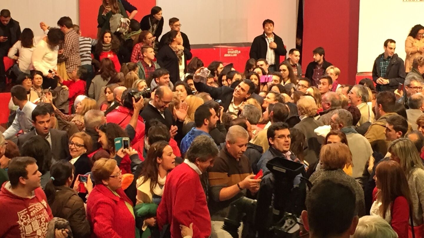Mitin del PSOE, &iquest;d&oacute;nde esta S&aacute;nchez?