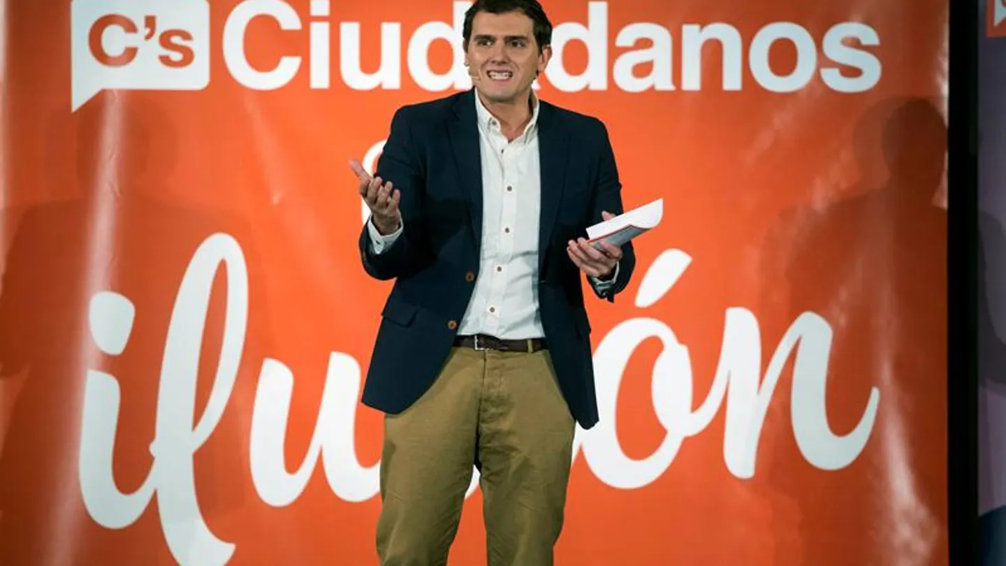Albert Rivera en un acto de campaña electoral Albert Rivera en un acto de campaña electoral