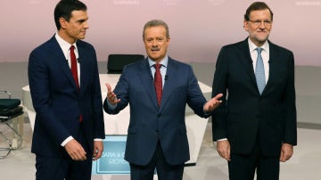 Pedro Sánchez, Campo Vidal y Mariano Rajoy