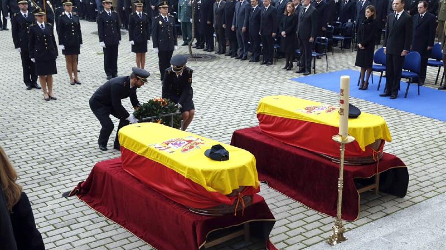 Funeral de Estado por los polic&iacute;as fallecidos en el atentado talib&aacute;n