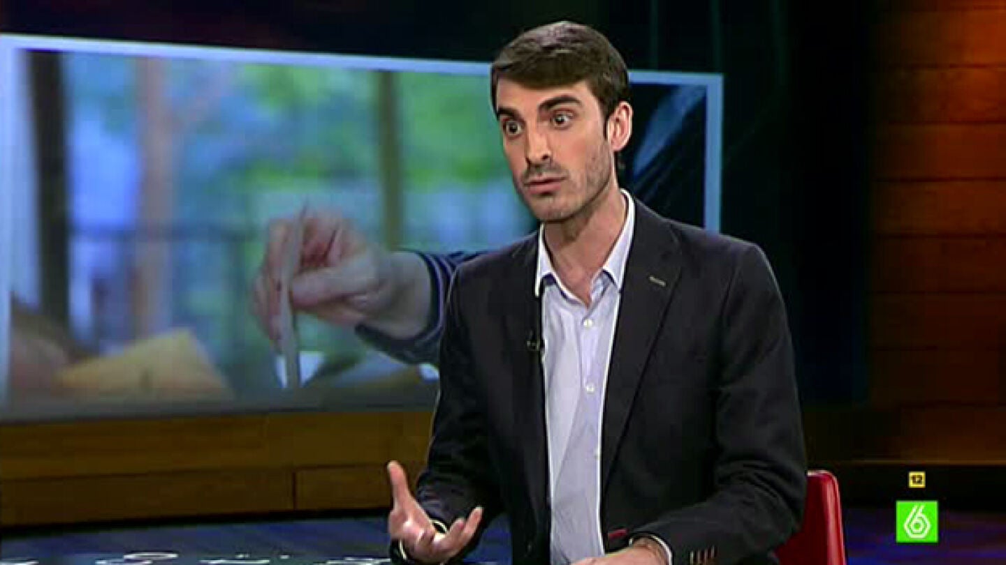 El polit&oacute;logo Pablo Sim&oacute;n visita El Intermedio 