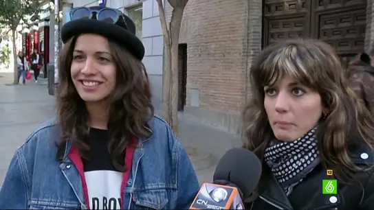 Así se hacen pasar por votantes de VOX una pareja de lesbianas, un gay y un inmigrante Así se hacen pasar por votantes de VOX una pareja de lesbianas, un gay y un inmigrante