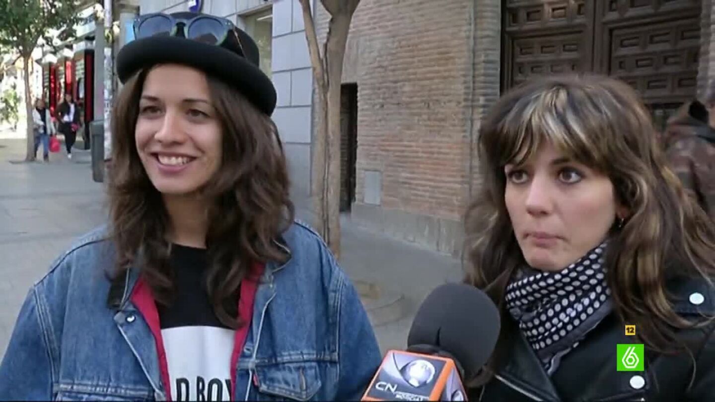As&iacute; se hacen pasar por votantes de VOX una pareja de lesbianas, un gay y un inmigrante