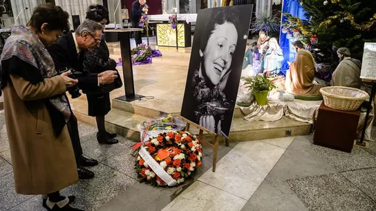 Homenaje por los 100 años del nacimiento de Edith Pìaf Homenaje por los 100 años del nacimiento de Edith Pìaf