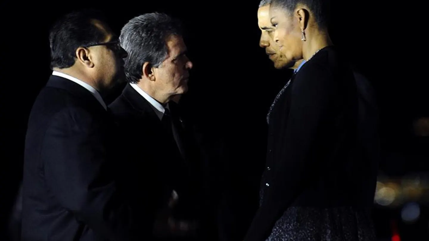 Barack Obama y Michelle Obama, recibidos por el alcalde de San Bernardino Carey Davis Barack Obama y Michelle Obama, recibidos por el alcalde de San Bernardino Carey Davis